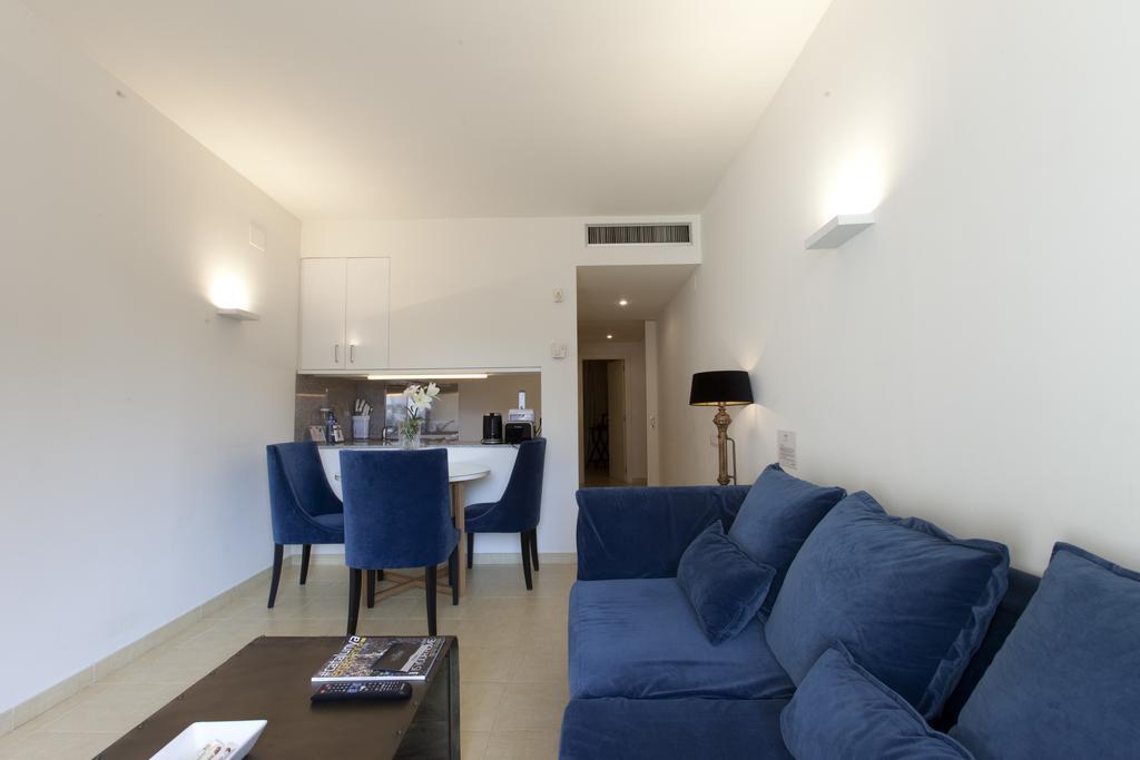 Splendom Suites Pau Claris Barcelona Exterior photo