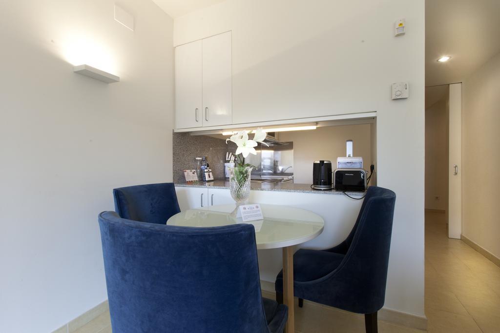 Splendom Suites Pau Claris Barcelona Exterior photo