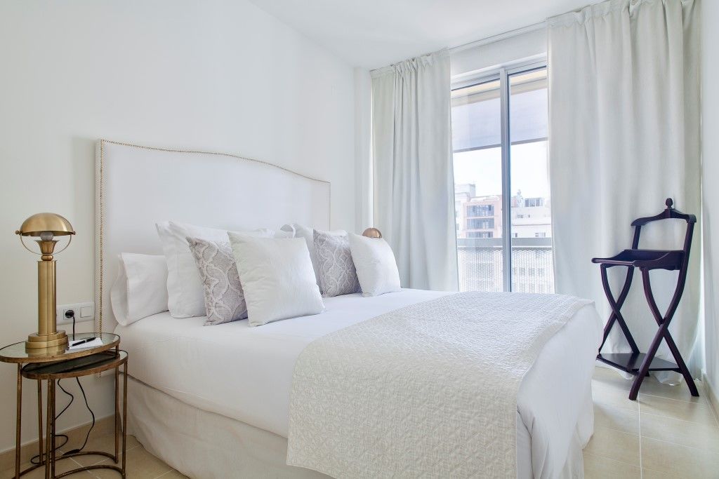 Splendom Suites Pau Claris Barcelona Exterior photo