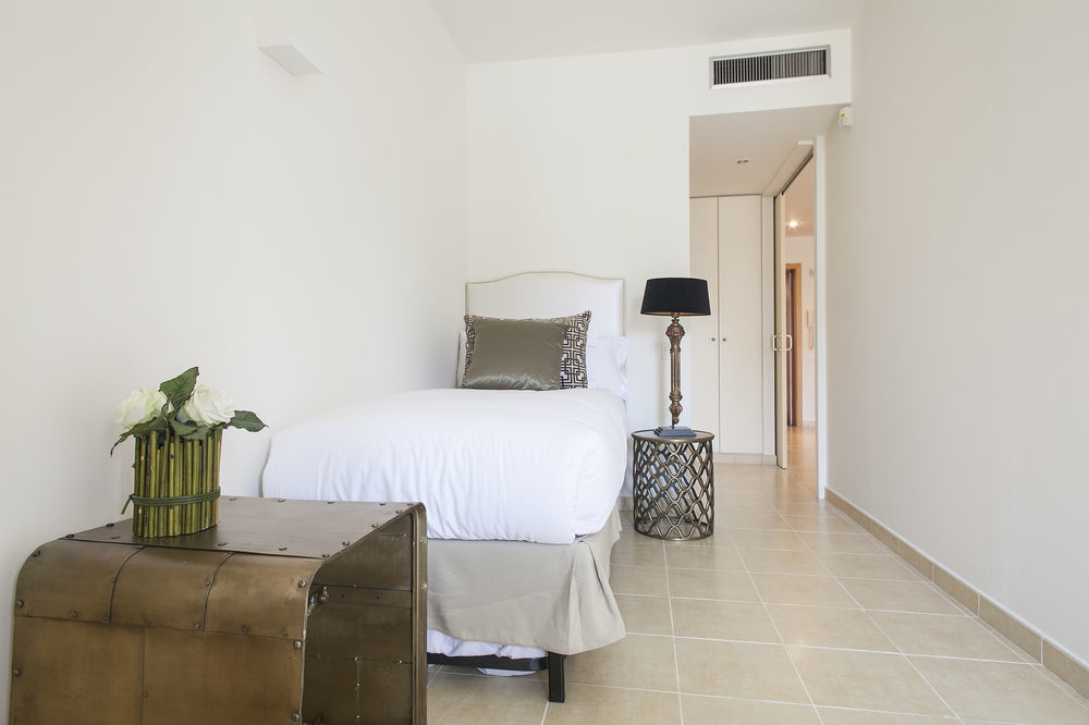 Splendom Suites Pau Claris Barcelona Exterior photo