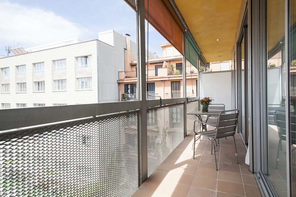 Splendom Suites Pau Claris Barcelona Exterior photo
